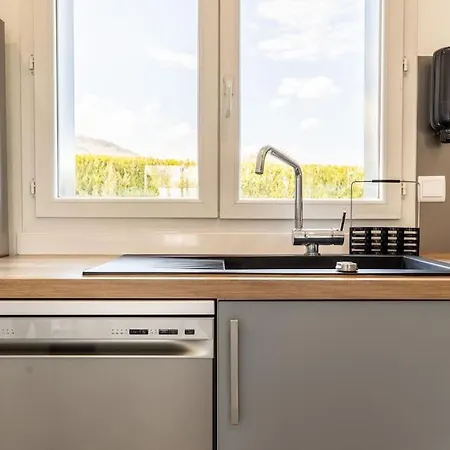 Holiday home Maison Piscine Zenith D'auvergne Clermont Sud La Roche-Blanche (Puy-de-Dome)